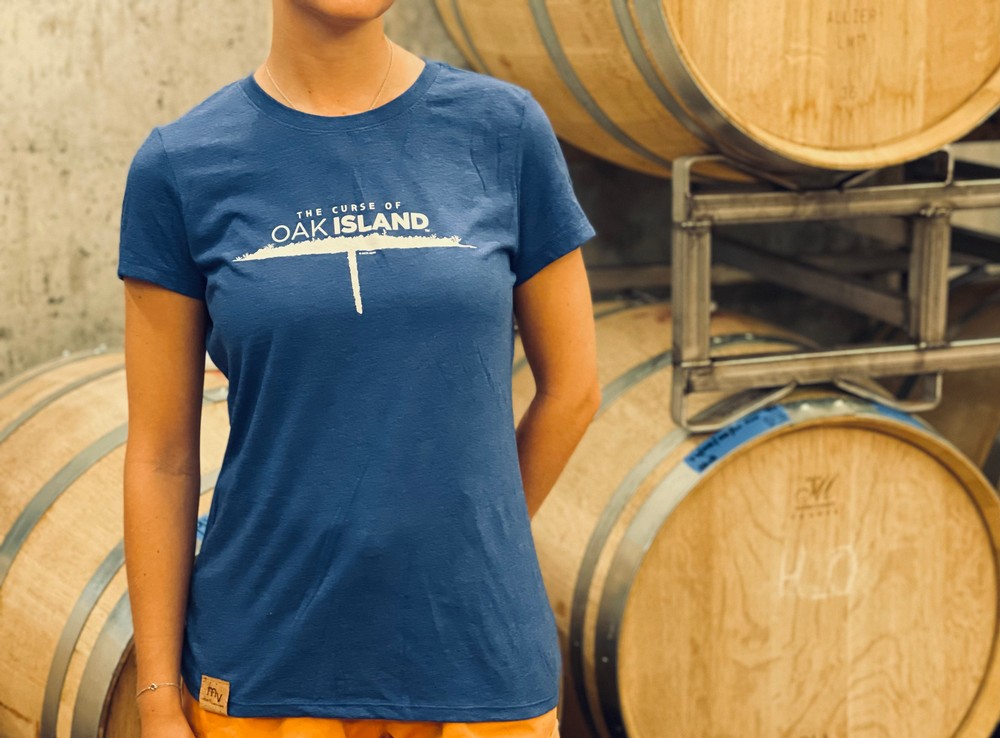 Blue Oak Island Women's Tee 1